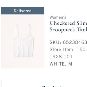 Scoopneck checkered cream shirt